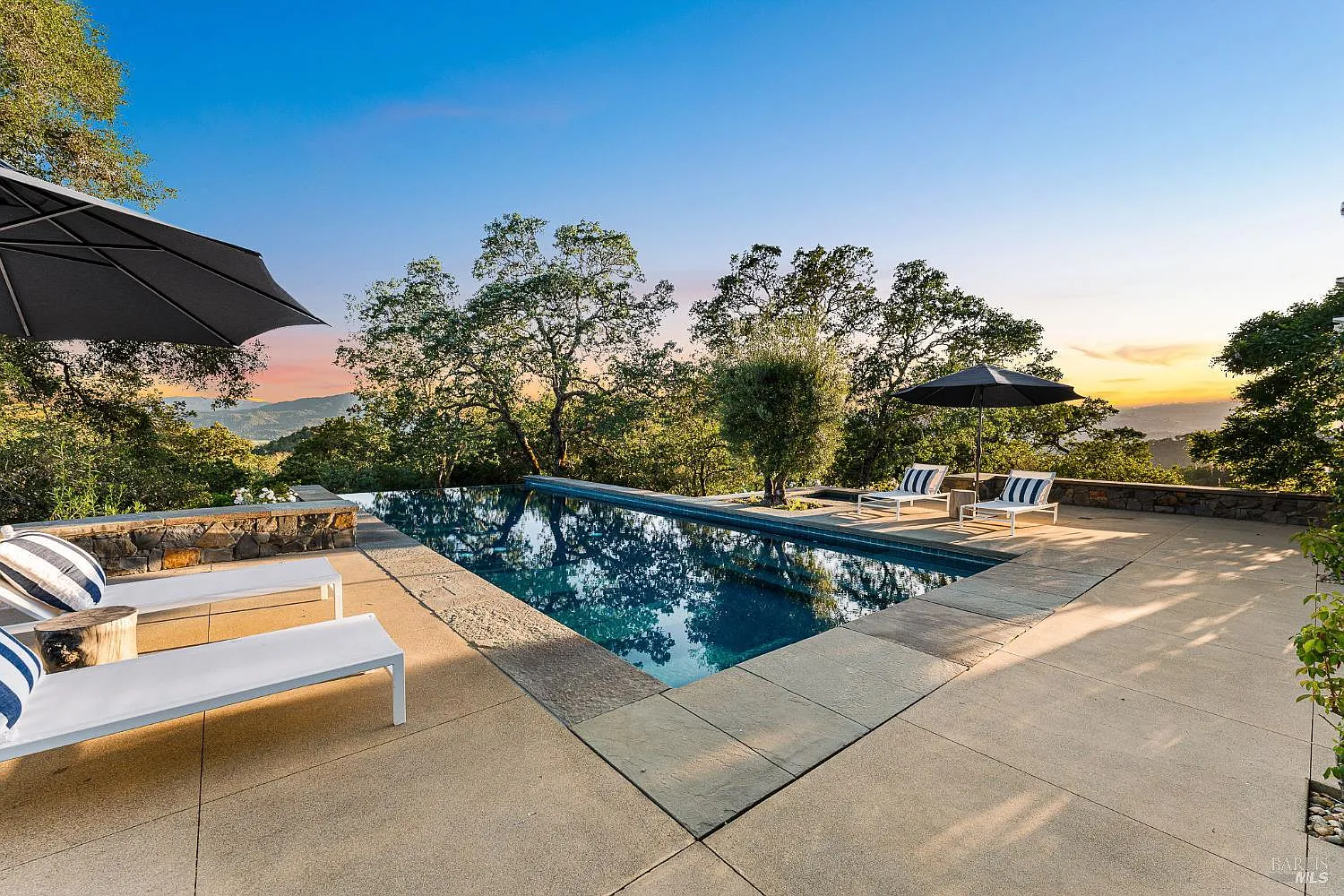 480 Taplin Road - Photo 2