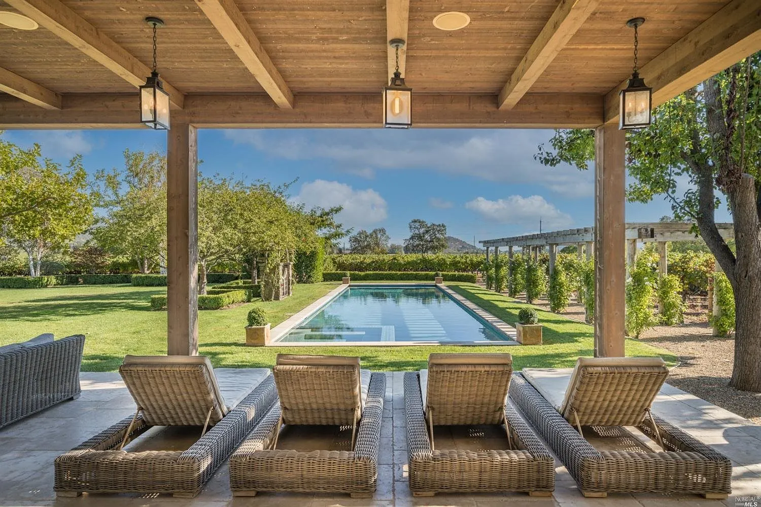 1032 Ponti Road - Photo 10