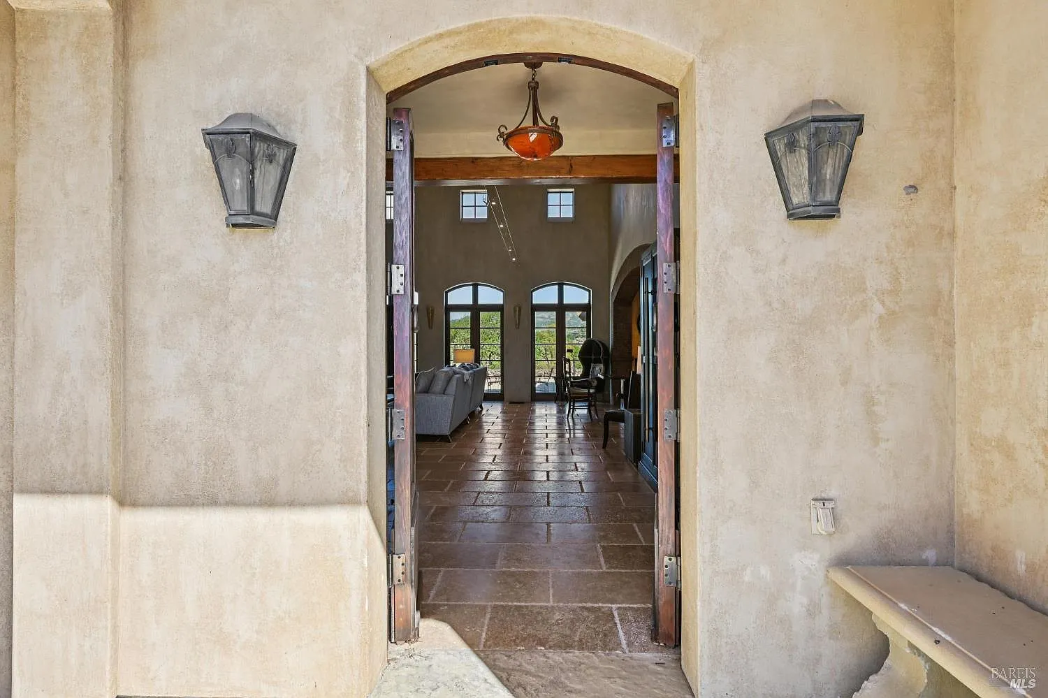 1096 Hardman Avenue - Photo 8