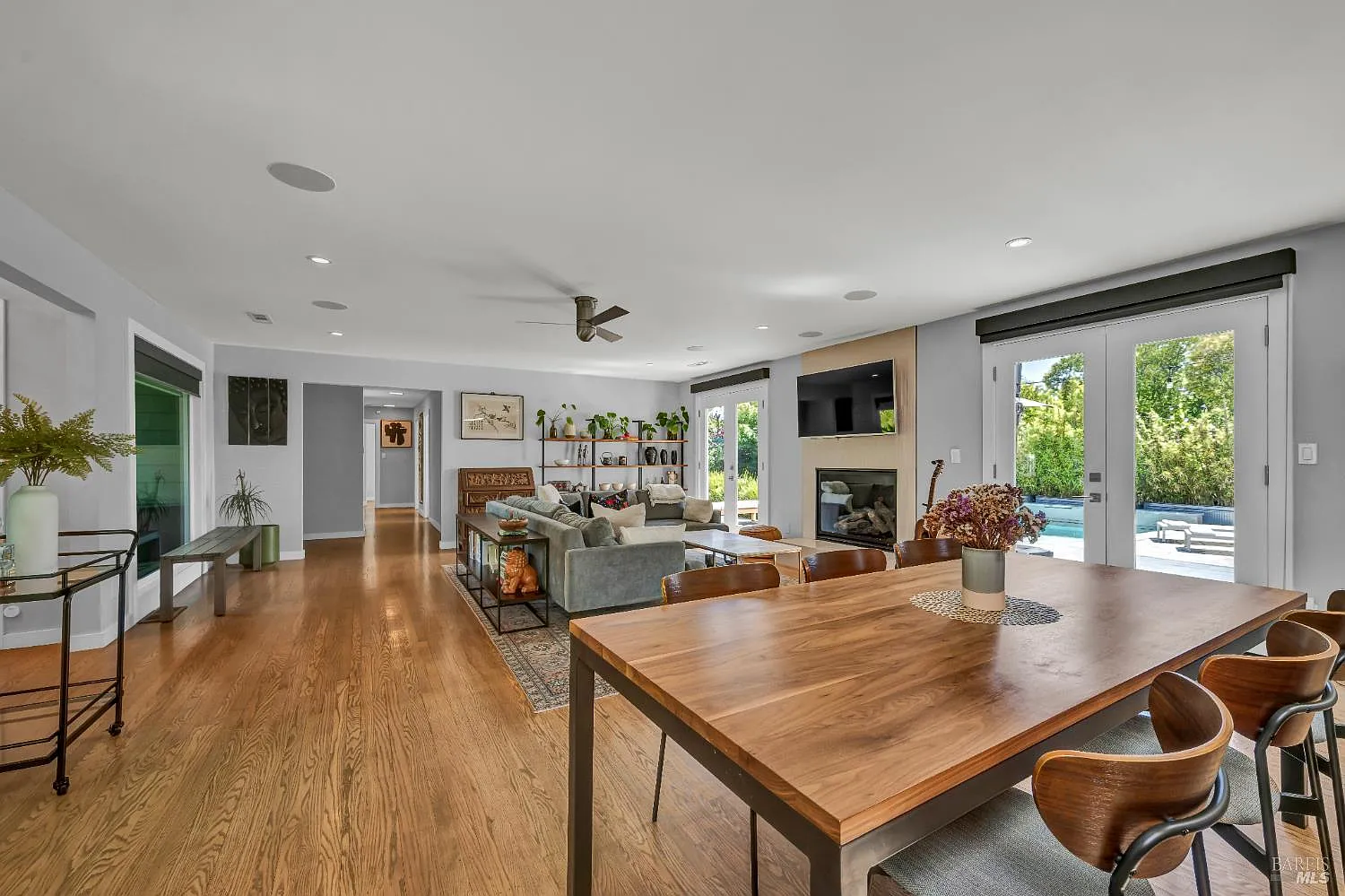 186 S Seymour Street - Photo 9