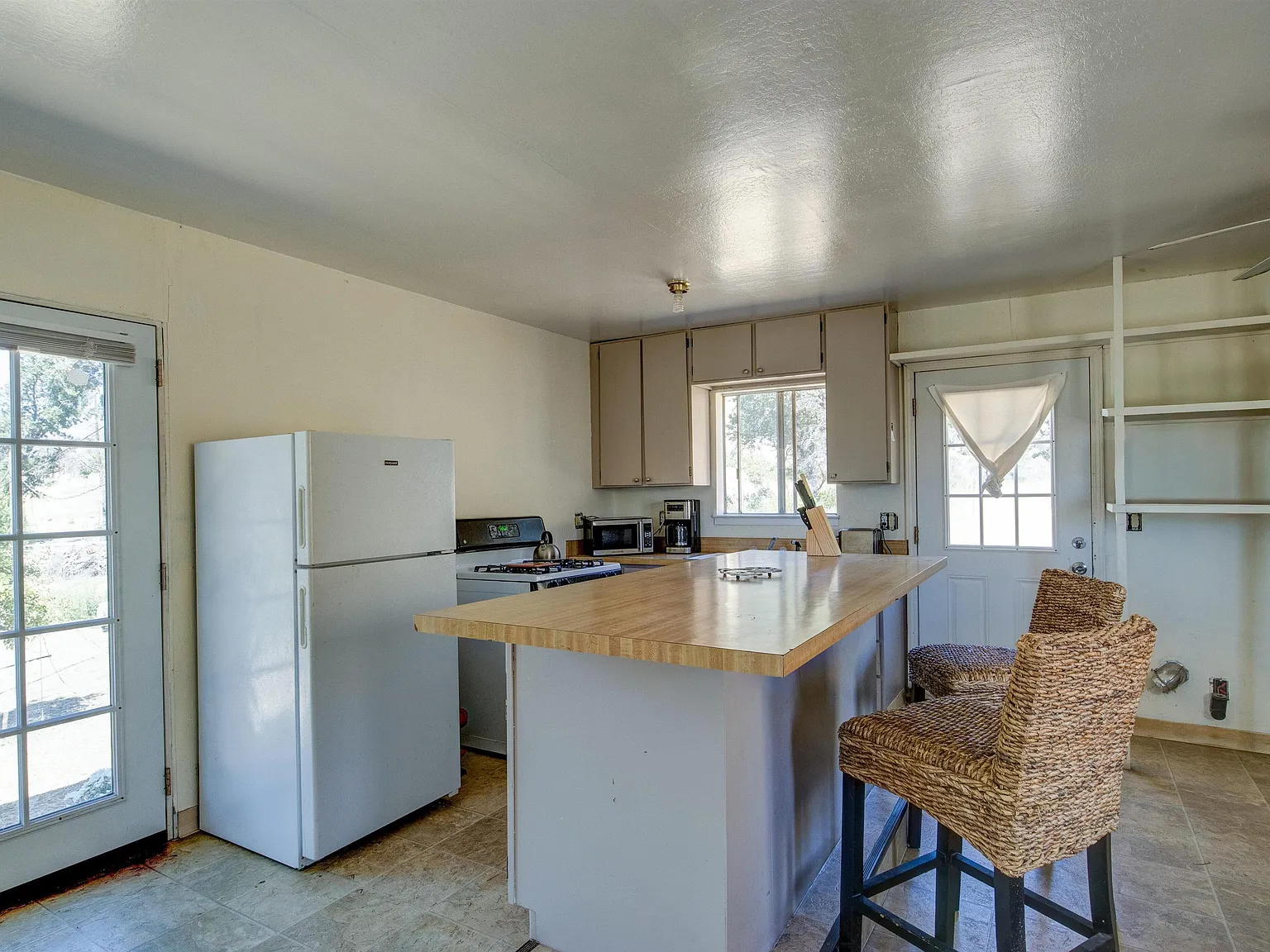 7878 Butts Canyon Rd - Photo 10