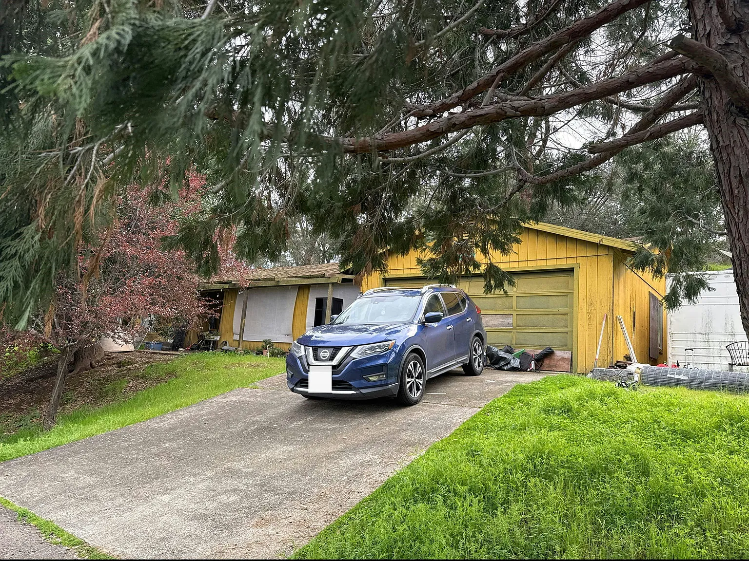 1025 Bridle St - Photo 2