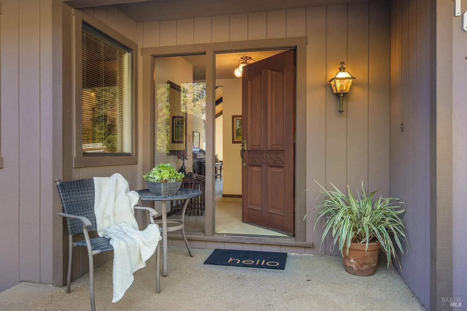 1045 Summit Lake Drive - Photo 4