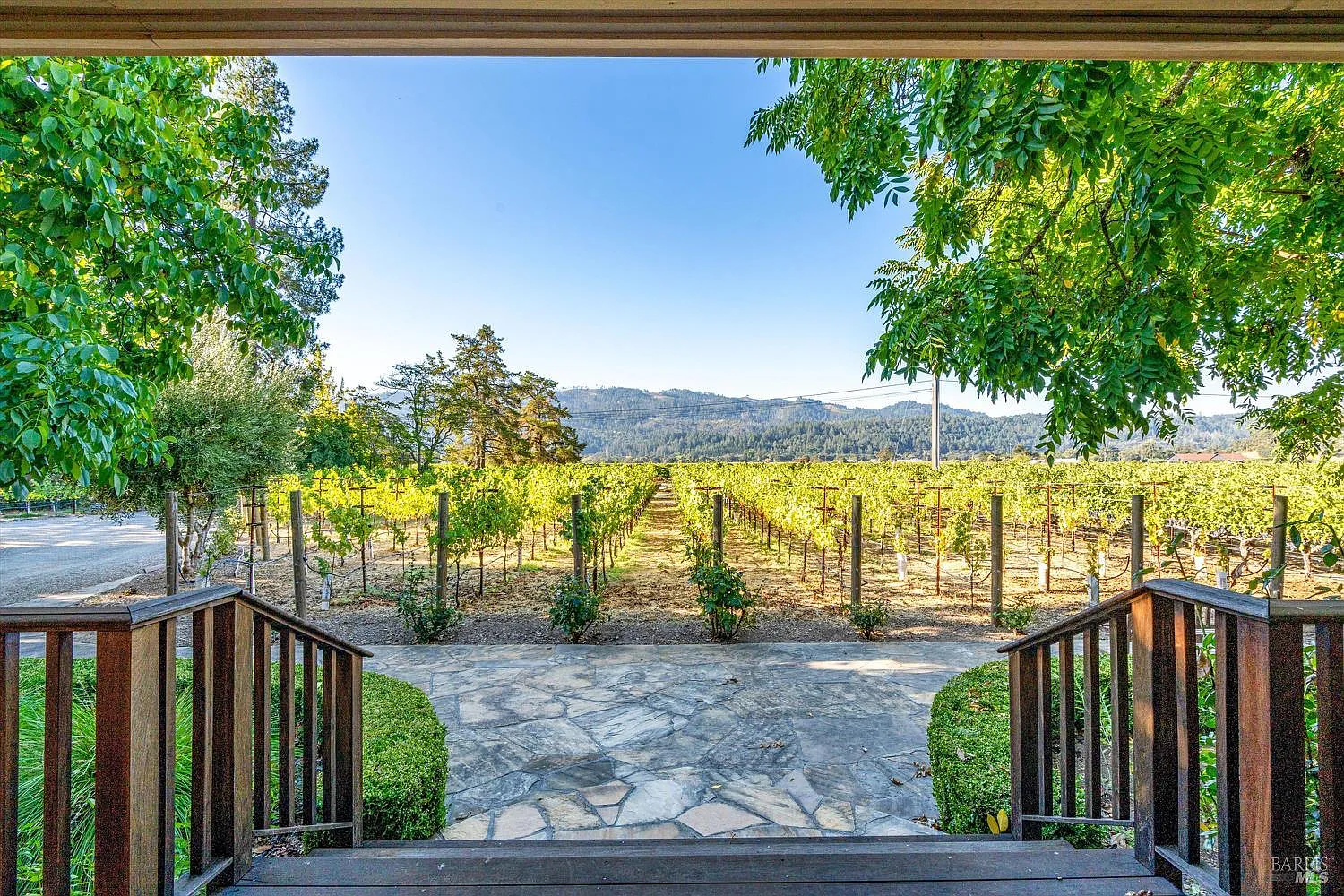 20 Rosedale Road - 4bd/5ba, 2,425 sqft - in Calistoga, CA