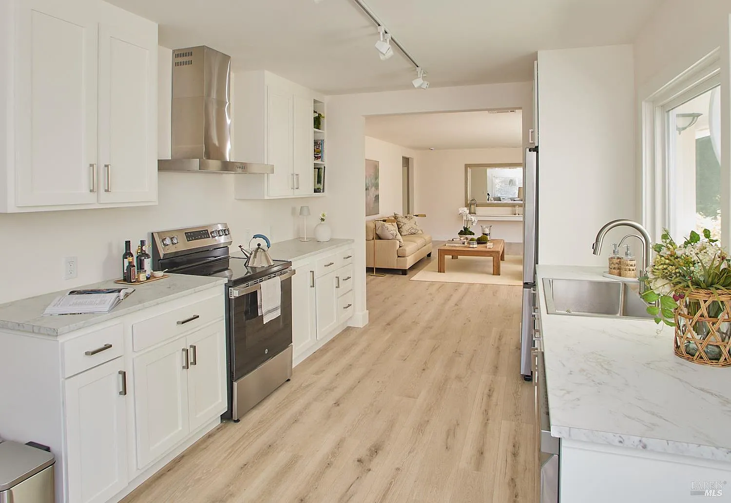 1015 Bale Lane - Photo 8