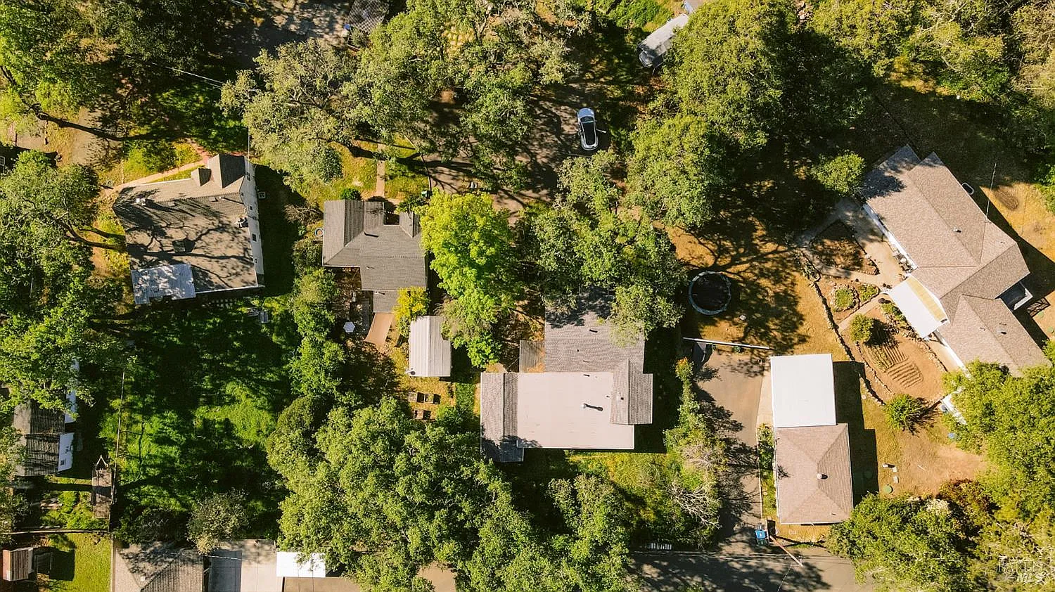 490 Cornish Lane - Photo 2