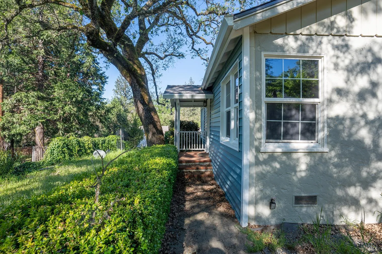490 Cornish Lane - Photo 9
