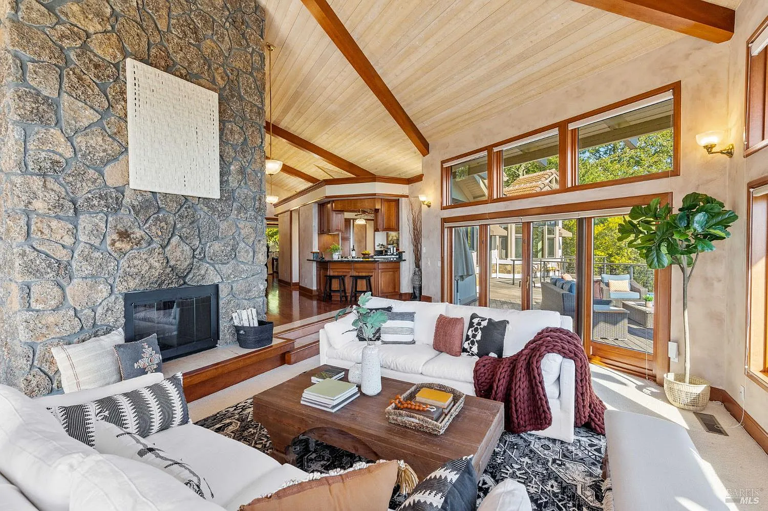 568 Sunset Drive - Photo 12