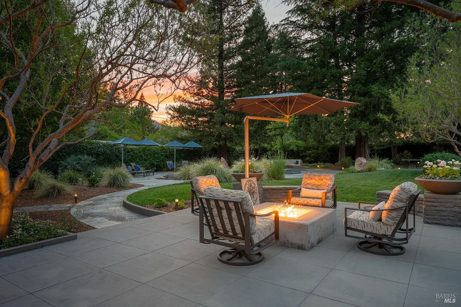 1670 Cabernet Lane - Photo 2
