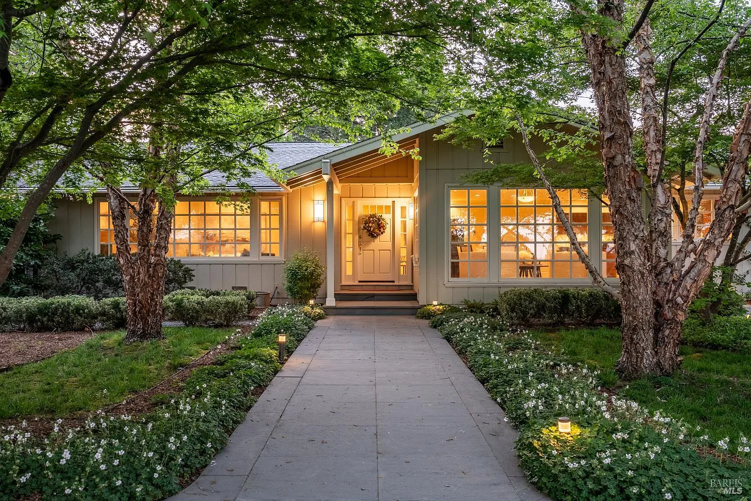 1670 Cabernet Lane - Photo 3