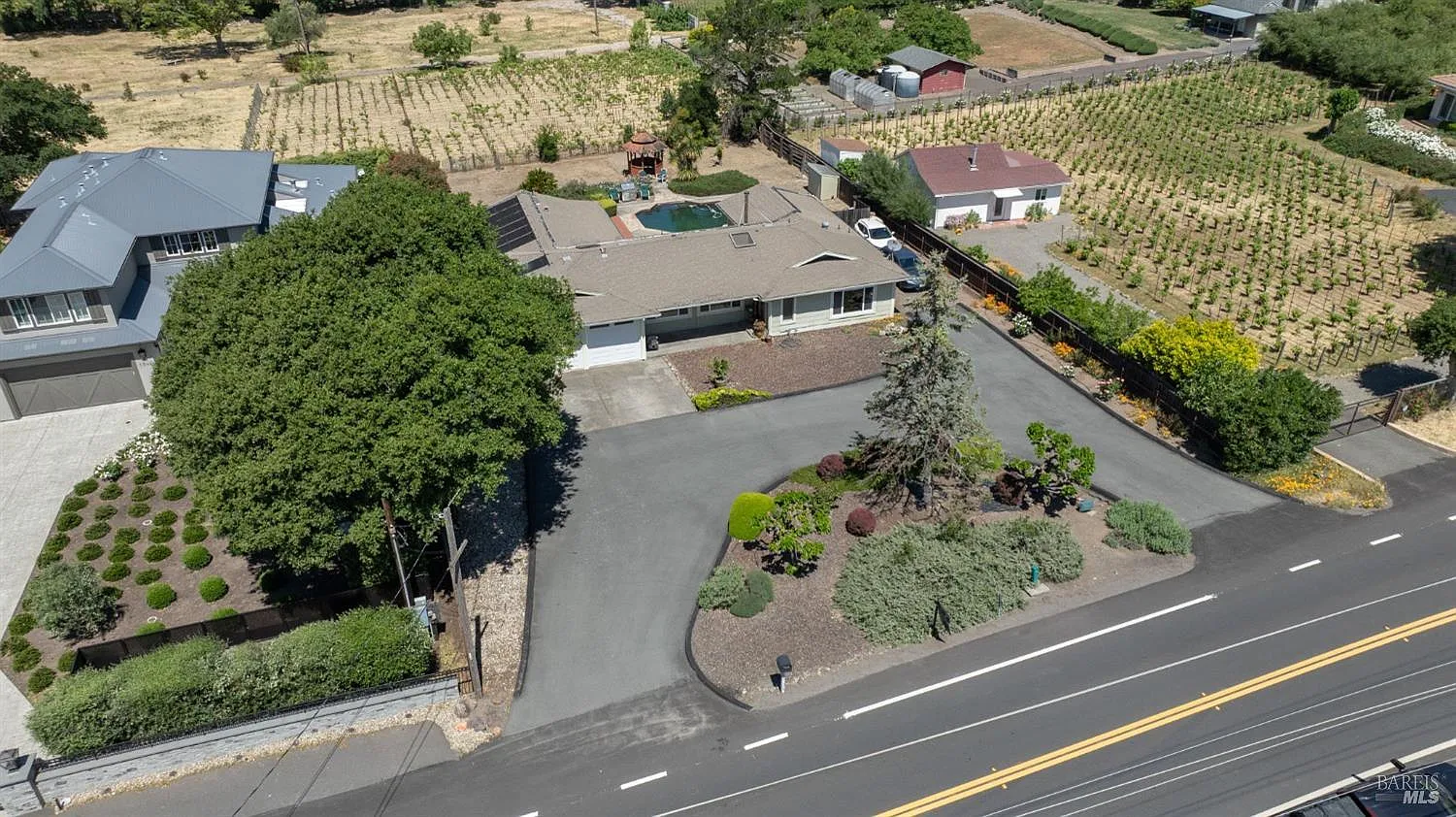 1550 Yountville Cross Road - Photo 6