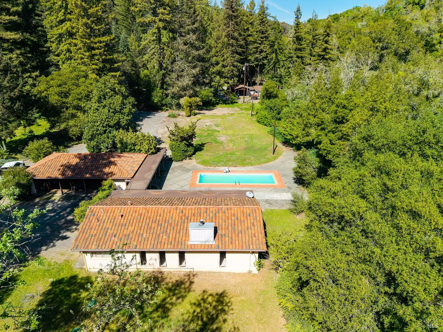 3320 Redwood Road - Photo 3