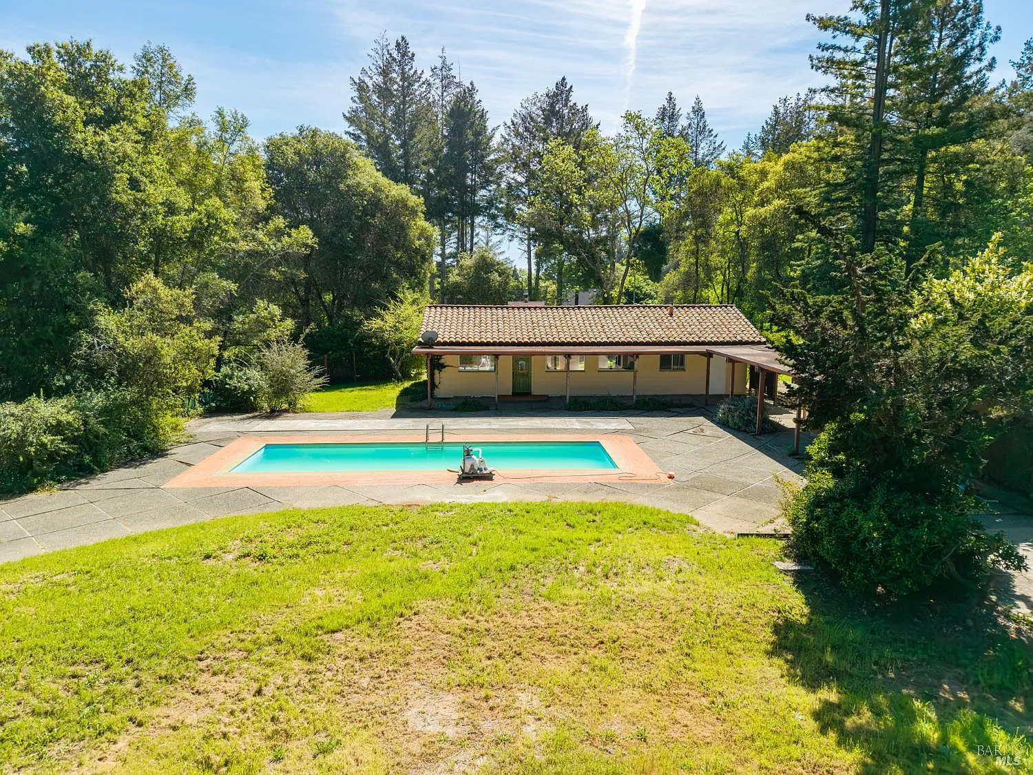 3320 Redwood Road - Photo 4