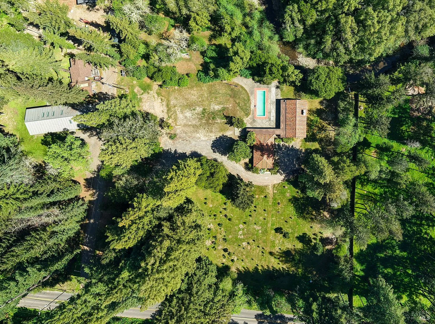 3320 Redwood Road - Photo 7