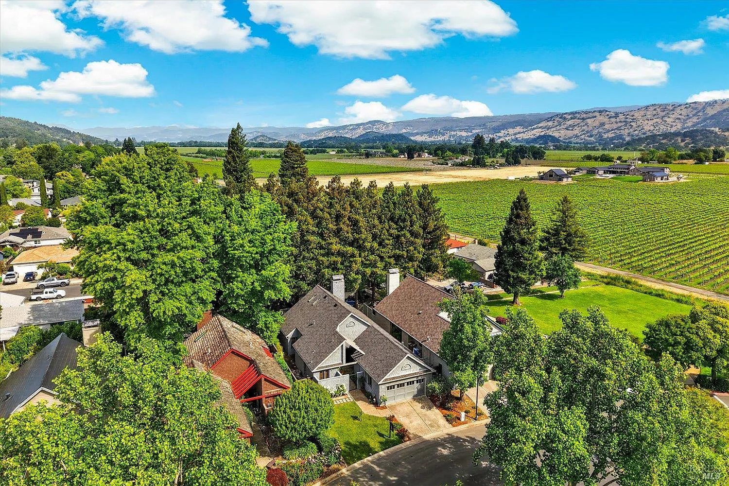 1866 Oak Circle - 3bd/2ba, 1,666 sqft - in Yountville, CA