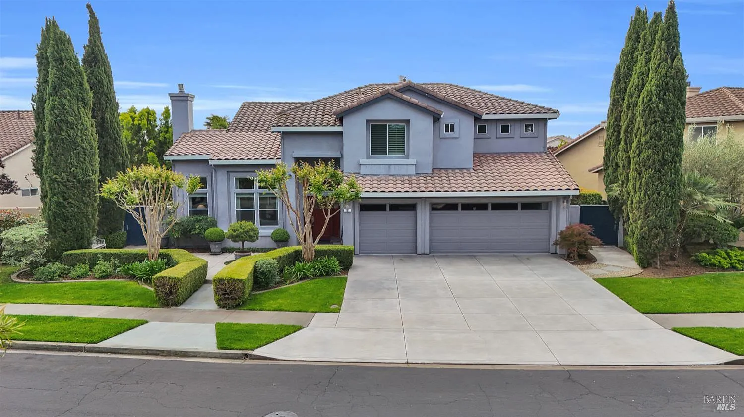 121 N Newport Drive - Photo 9