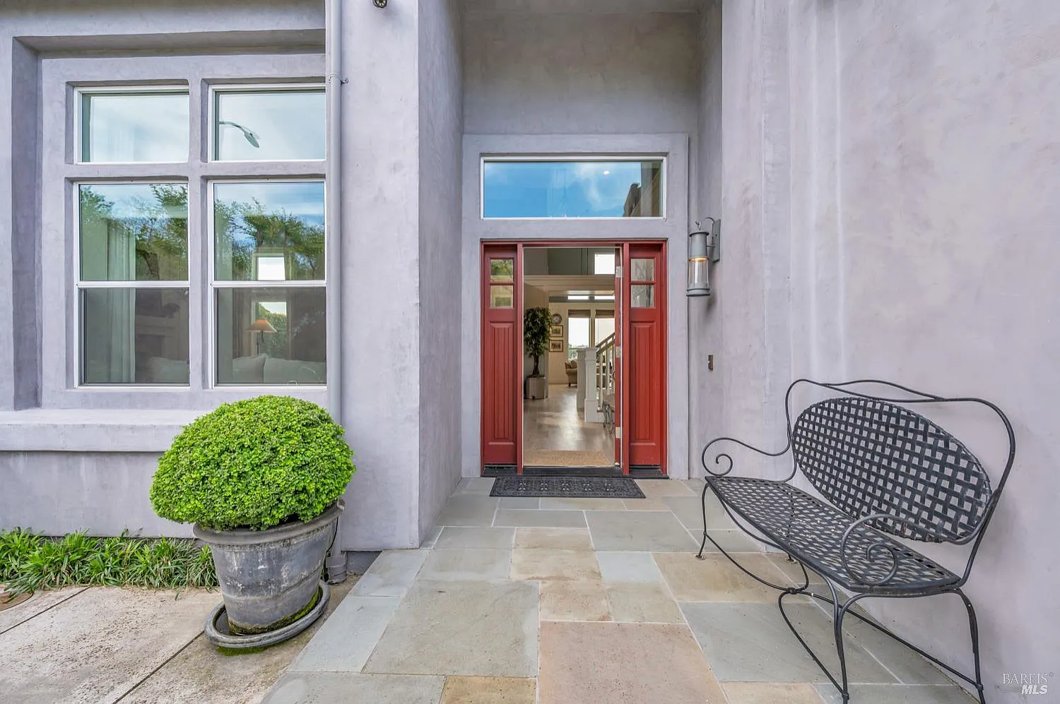 121 N Newport Drive - Photo 10