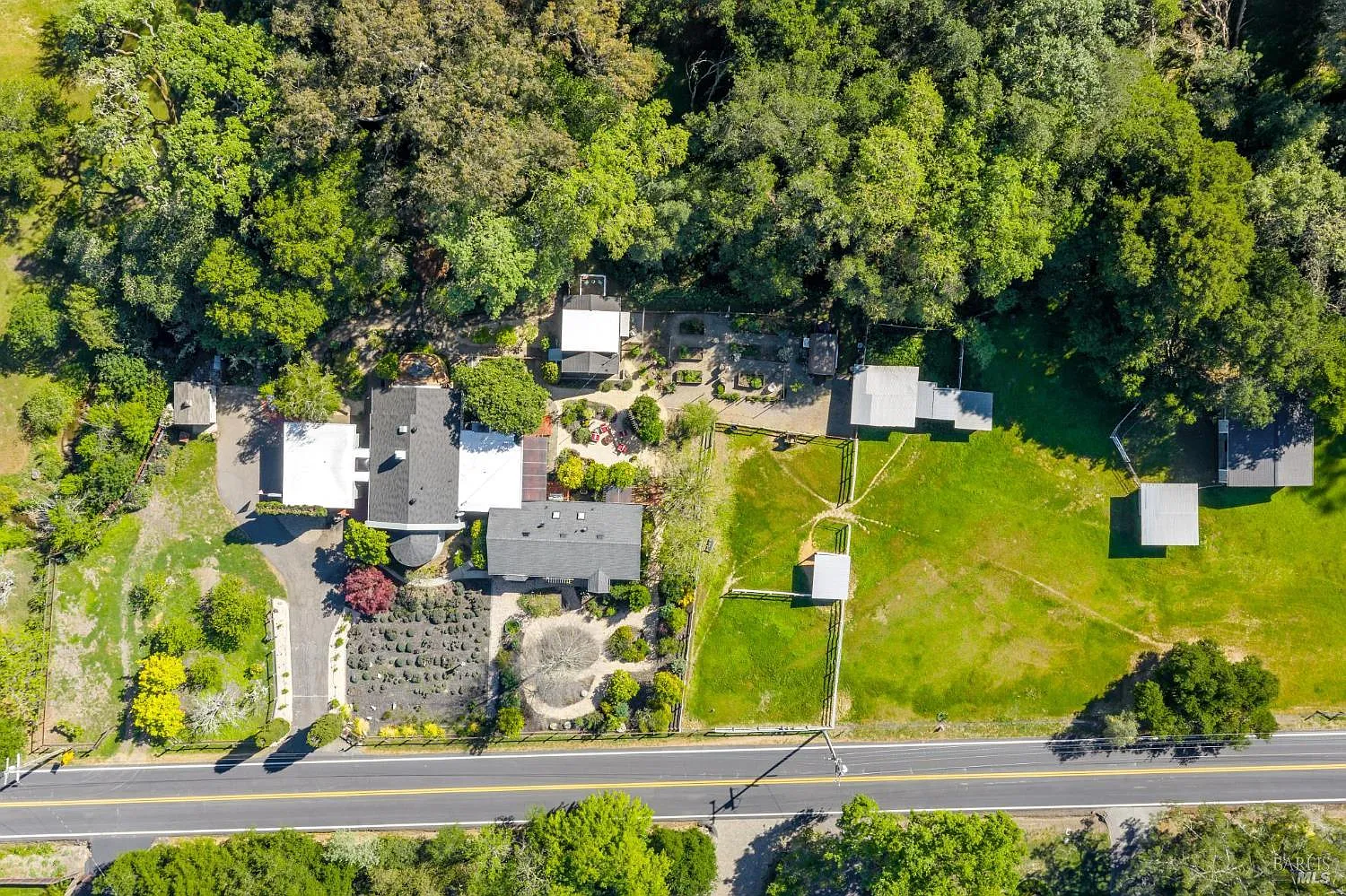 1195 Congress Valley Road - Photo 2