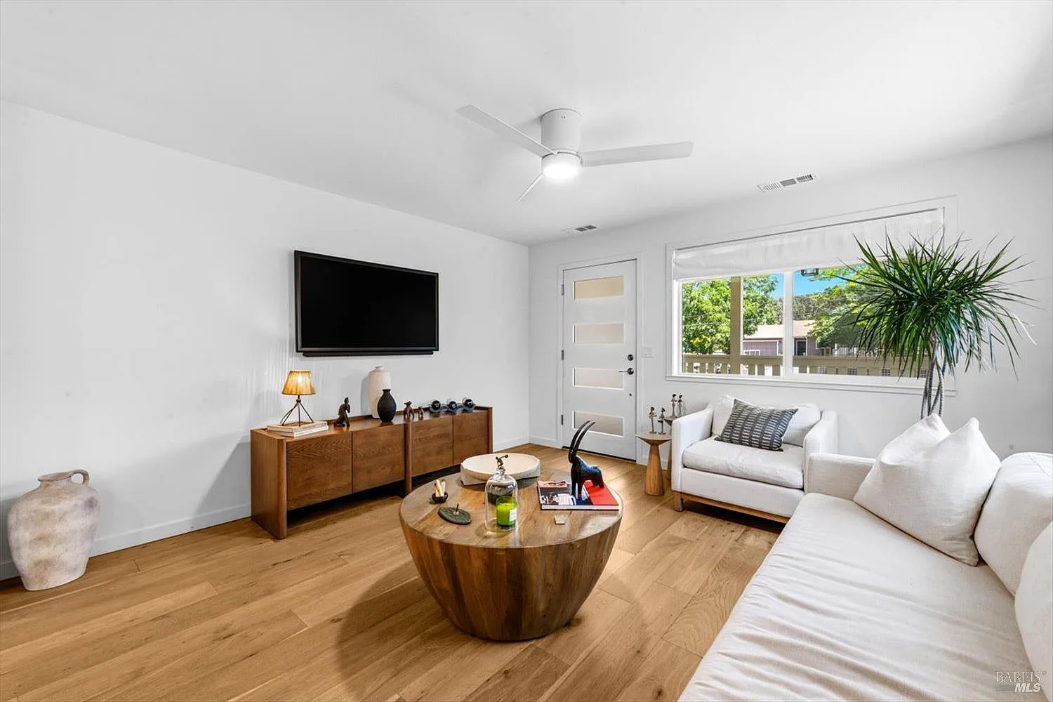 2131 1st Avenue - Photo 12