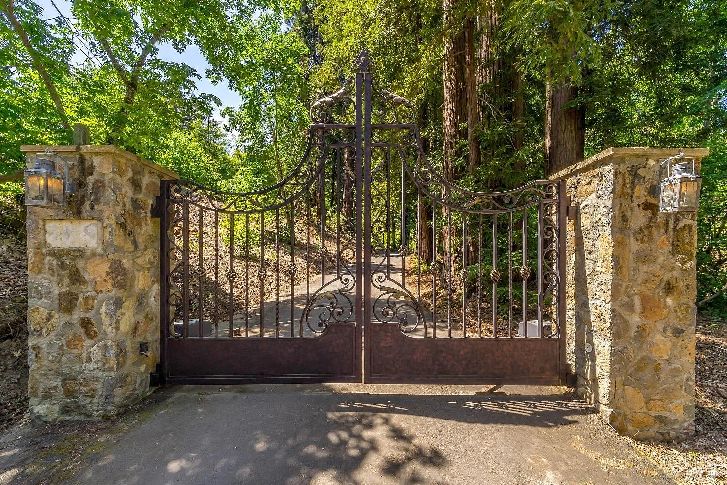 4447 N St. Helena Highway - Photo 3