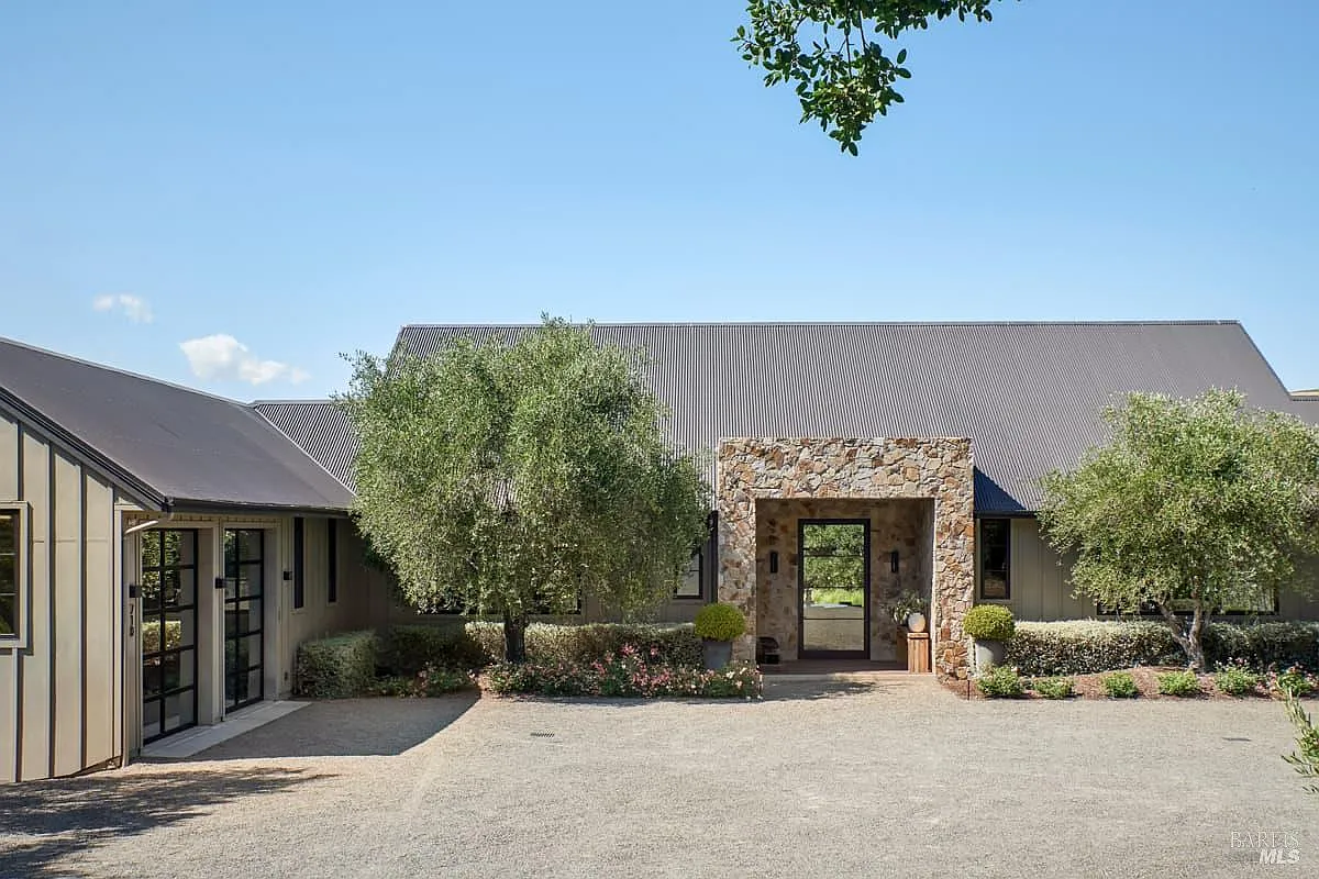 710 Soscol Creek Road - Photo 2