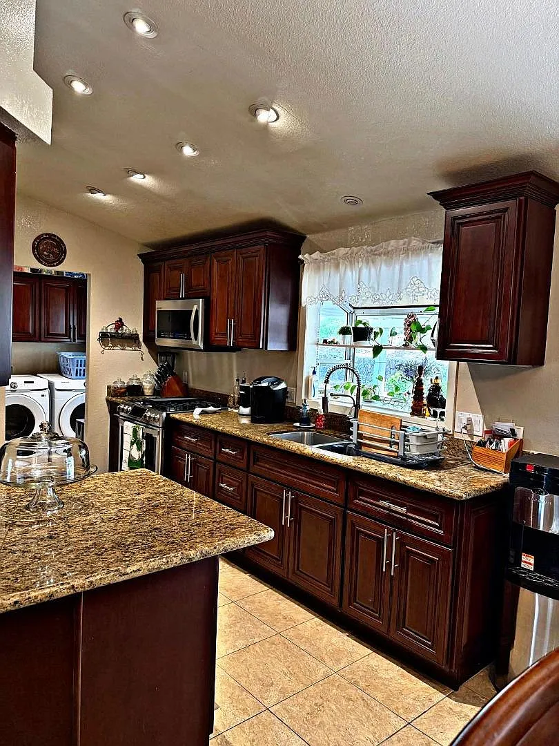 1010 Arroyo Lindo Ct - Photo 5