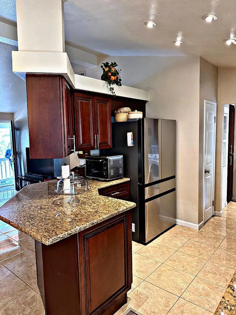 1010 Arroyo Lindo Ct - Photo 7