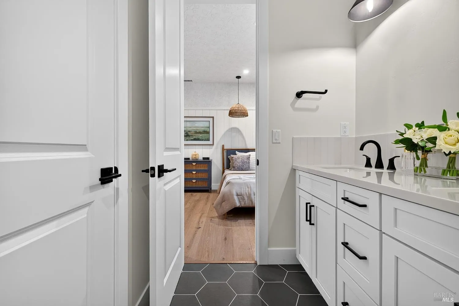 1700 Redwood Avenue - Photo 10