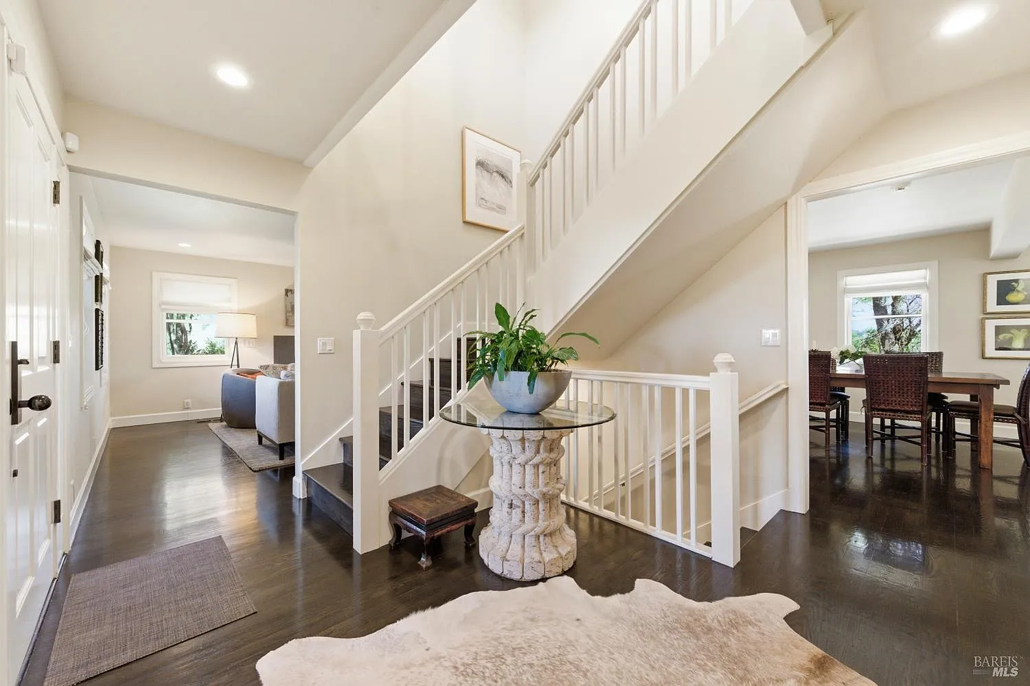 125 White Cottage Road N - Photo 2