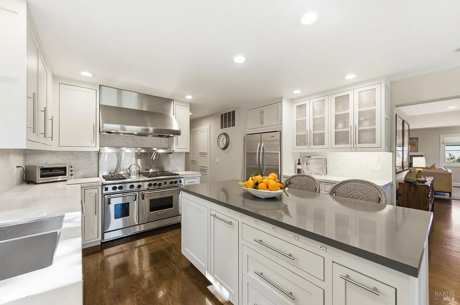 125 White Cottage Road N - Photo 3