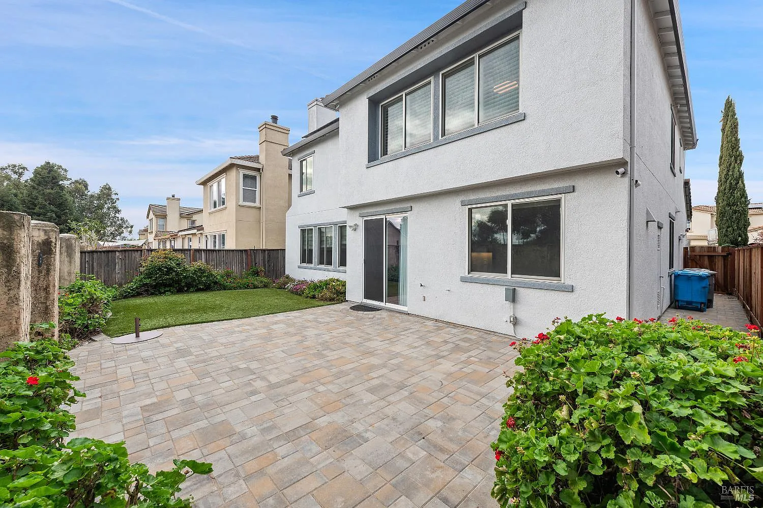 183 Hearthstone Drive - Photo 4
