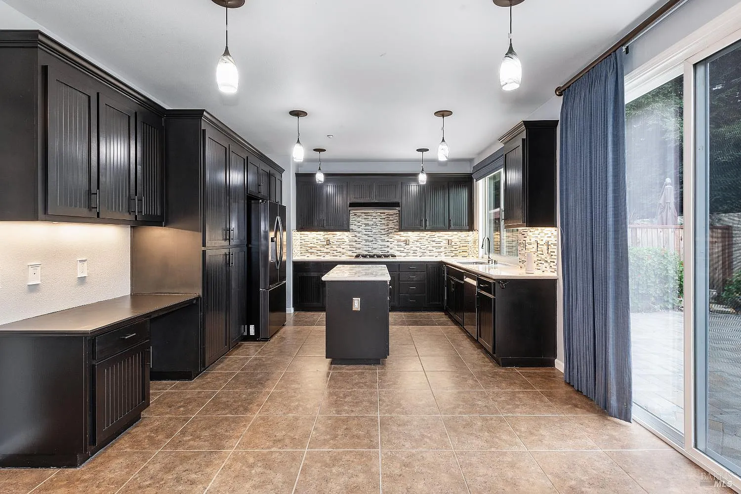 183 Hearthstone Drive - Photo 5