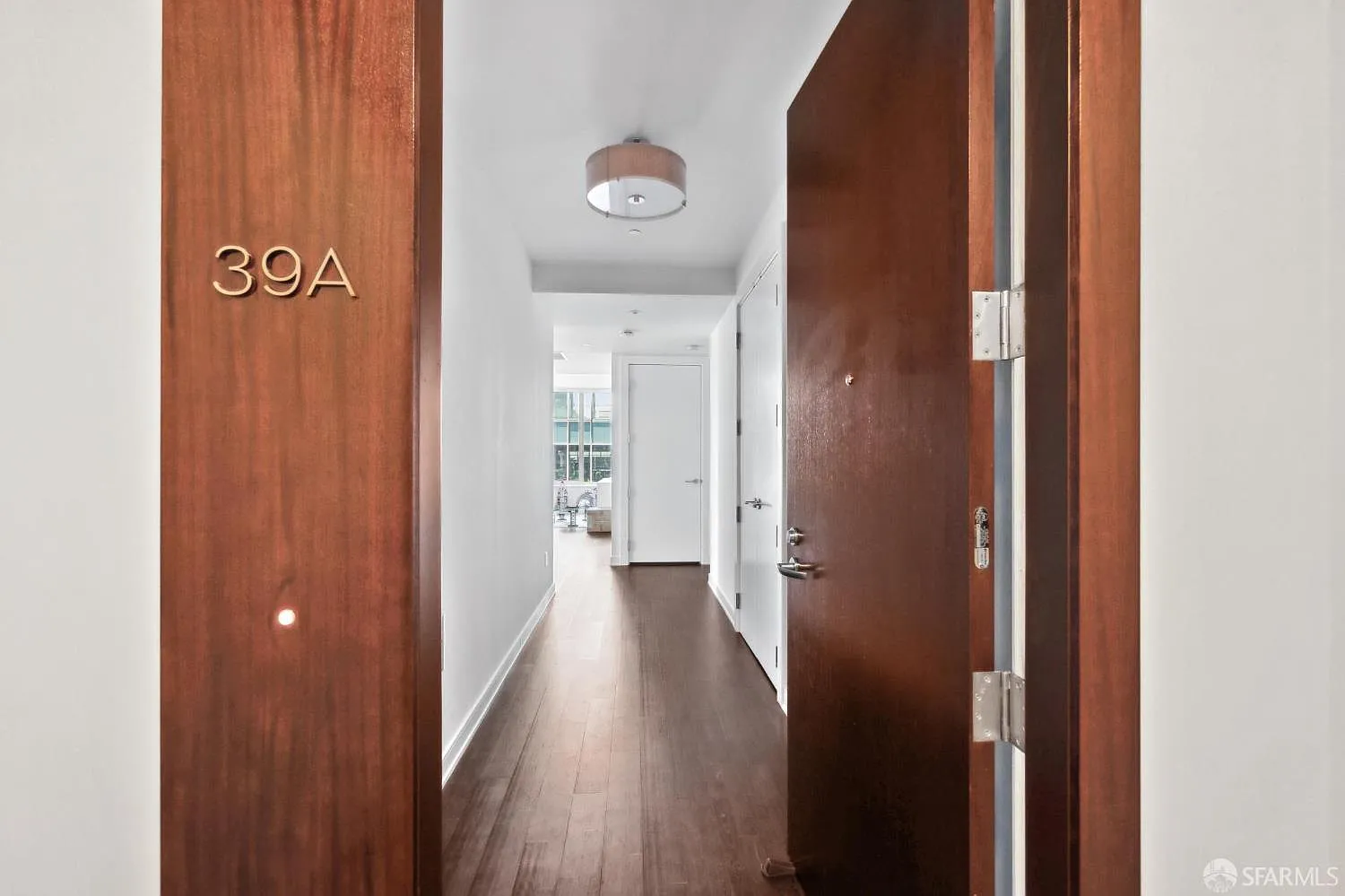301 Mission St APT 39A - Photo 2