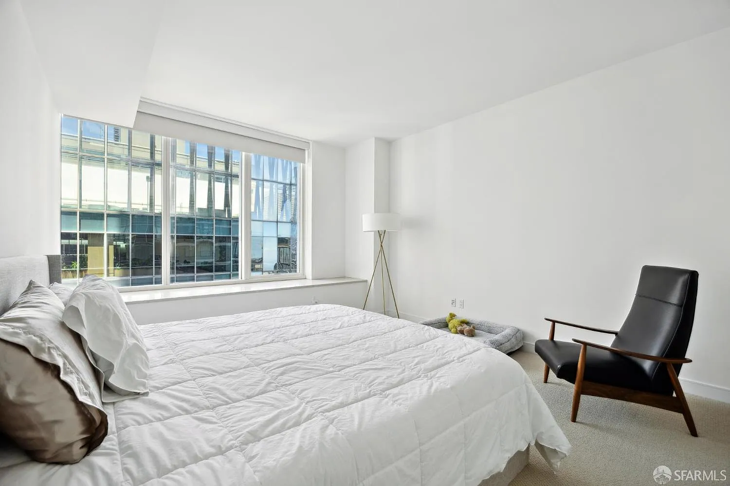 301 Mission St APT 39A - Photo 7