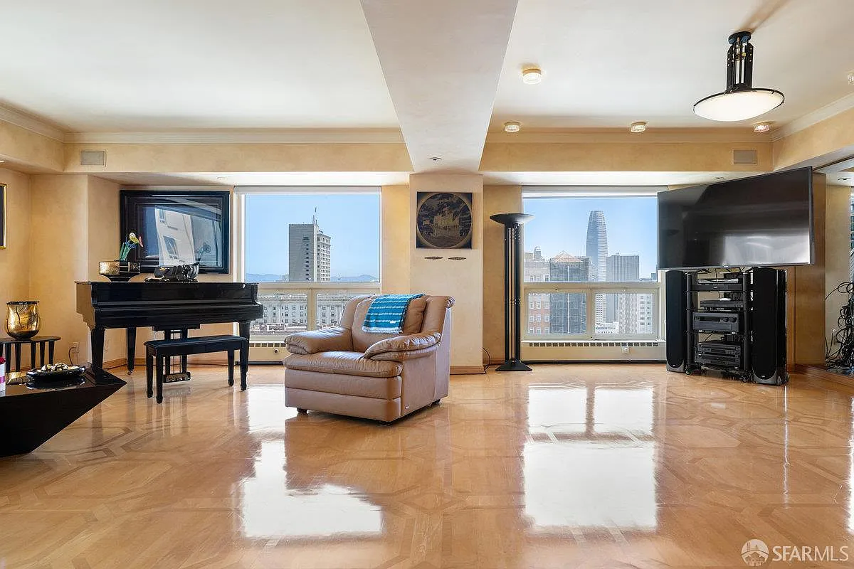 1177 California St APT 1210 - Photo 4