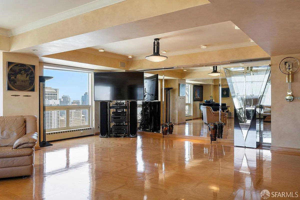 1177 California St APT 1210 - Photo 6
