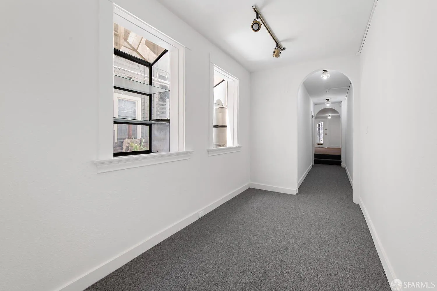1155 Pine St APT 17 - Photo 11