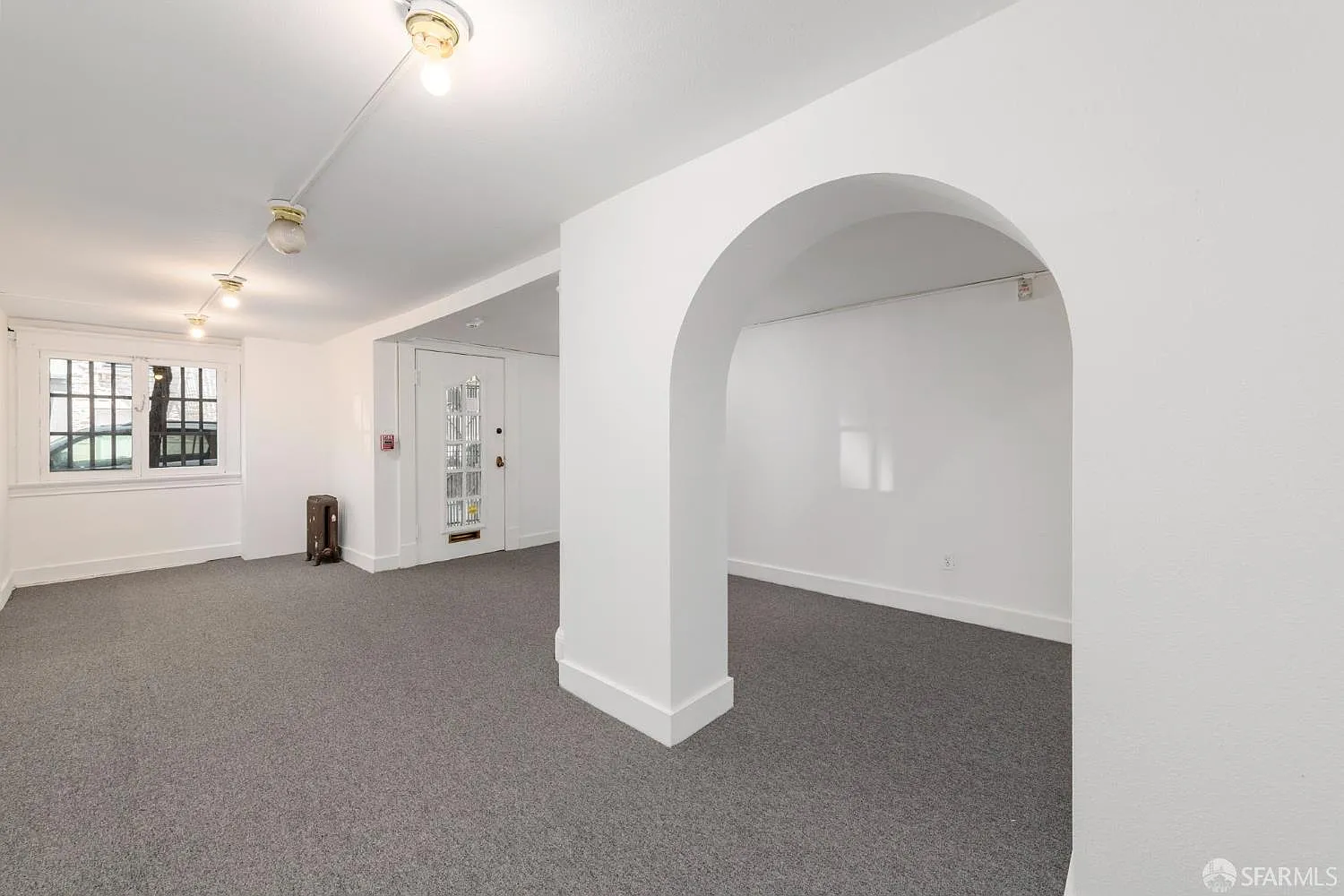 1155 Pine St APT 17 - Photo 6