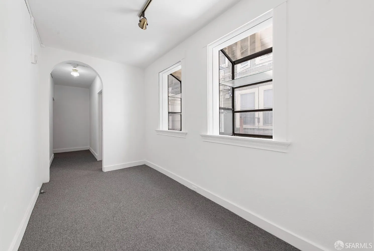 1155 Pine St APT 17 - Photo 10