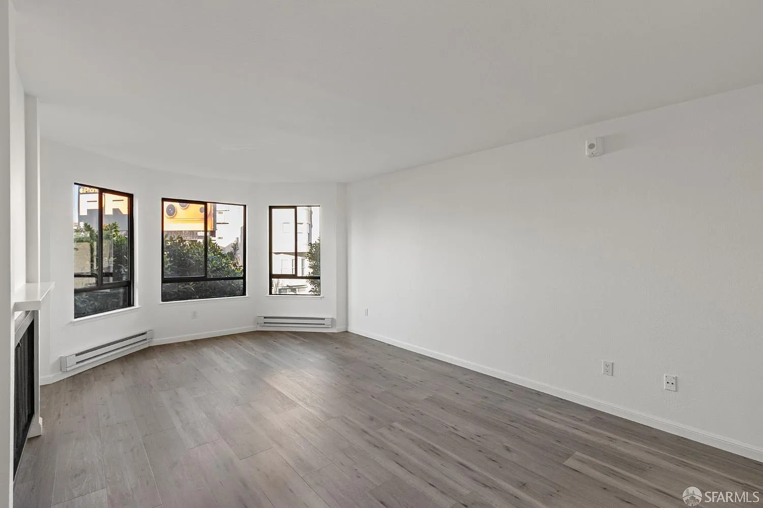 1461 Broadway APT 205 - Photo 11