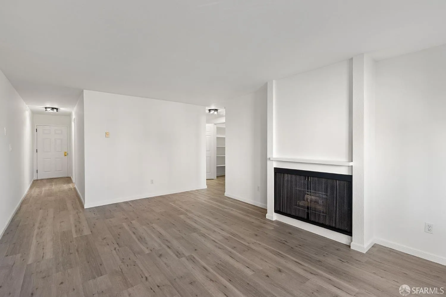 1461 Broadway APT 205 - Photo 9