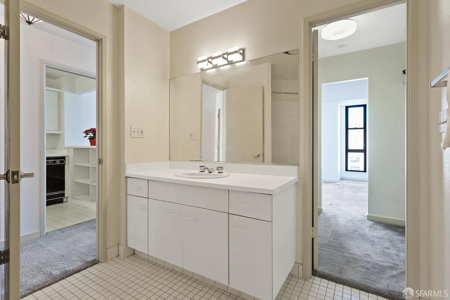 1 Daniel Burnham Ct APT 617 - Photo 7