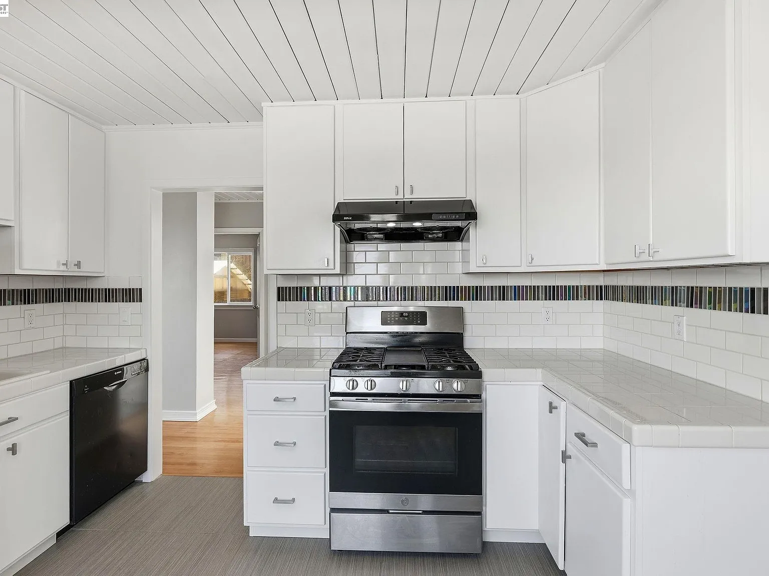 780 Goettingen St - Photo 12