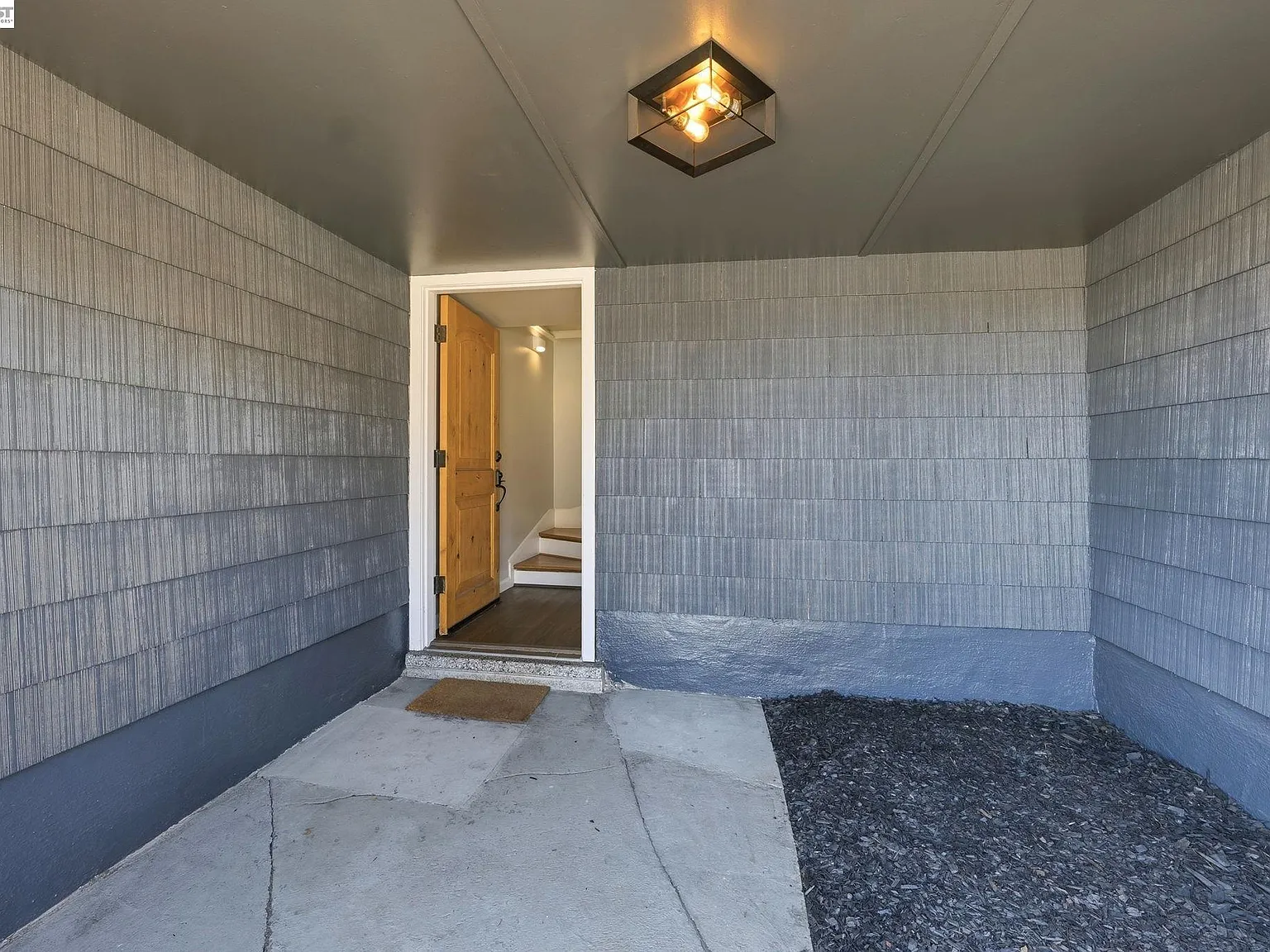 780 Goettingen St - Photo 3