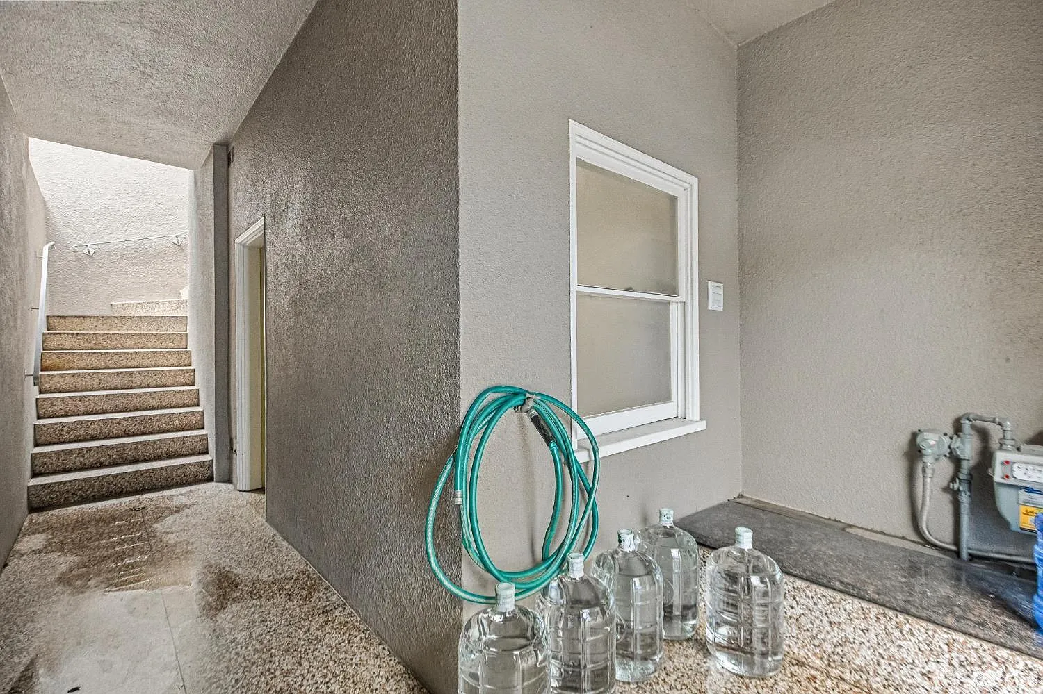 208 Harkness Ave - Photo 6