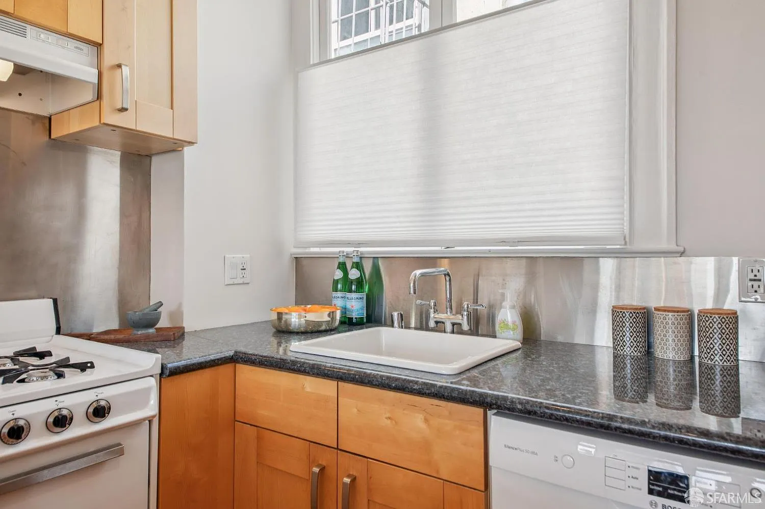 929 Bush St APT 7 - Photo 12