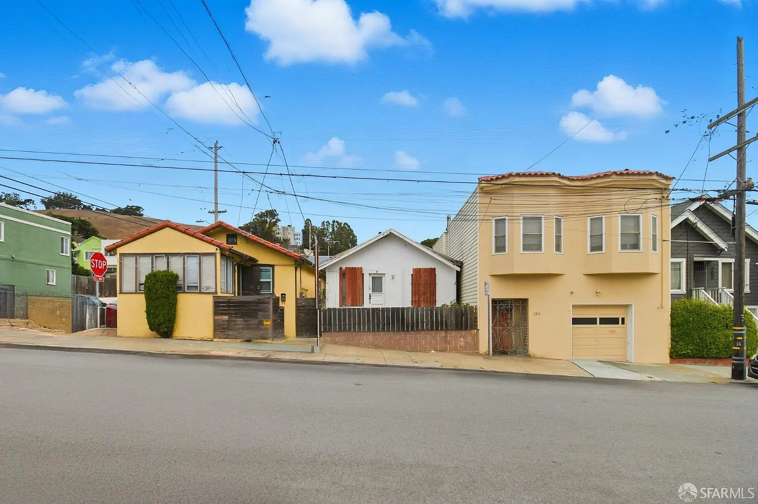 292 Arleta Ave - Photo 2