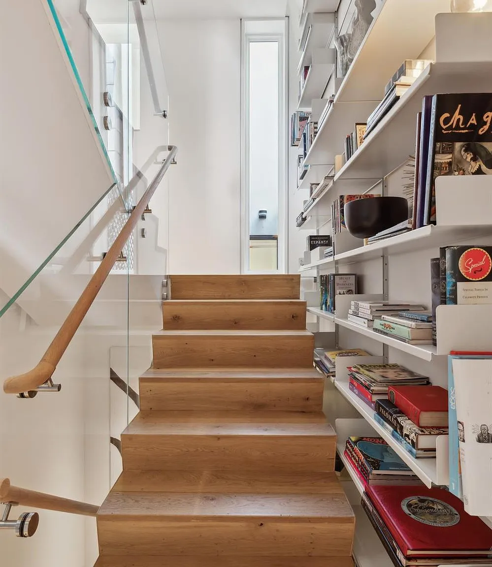 160 Bernard St - Photo 6