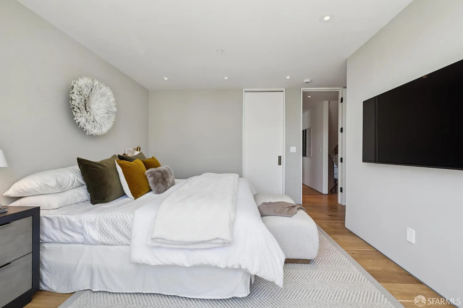 160 Bernard St - Photo 9