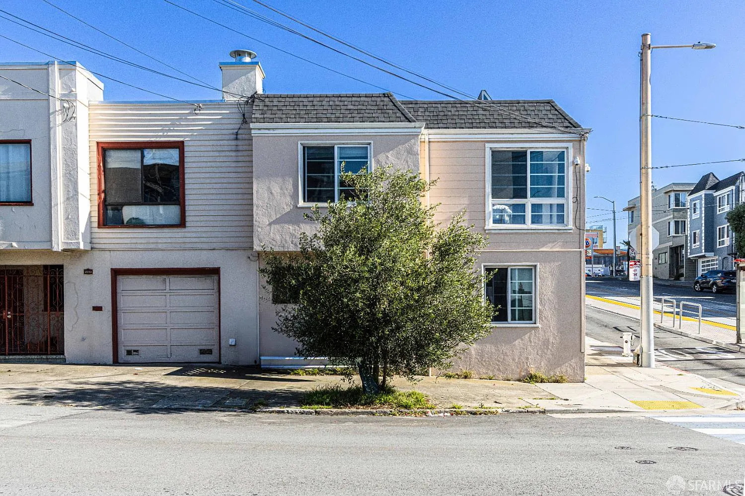 2398 30th Ave - Photo 5